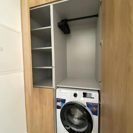 Sorella House 辛安诺泽蒂