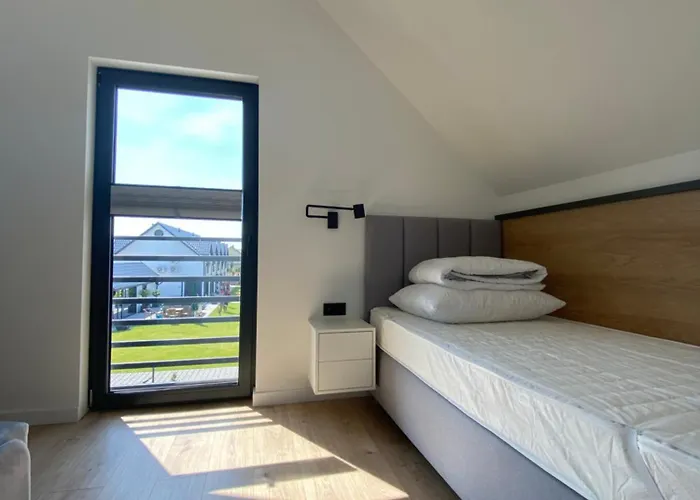 בית נופש Sorella House סיאנוז'טי