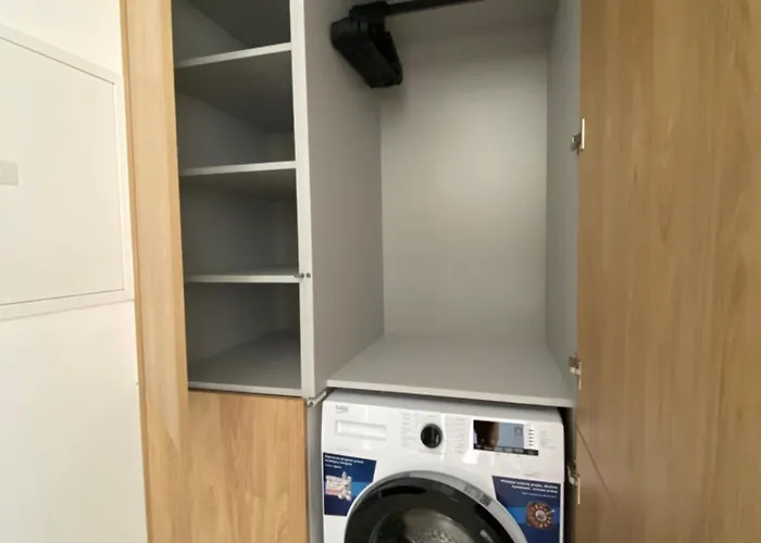 Sorella House סיאנוז'טי